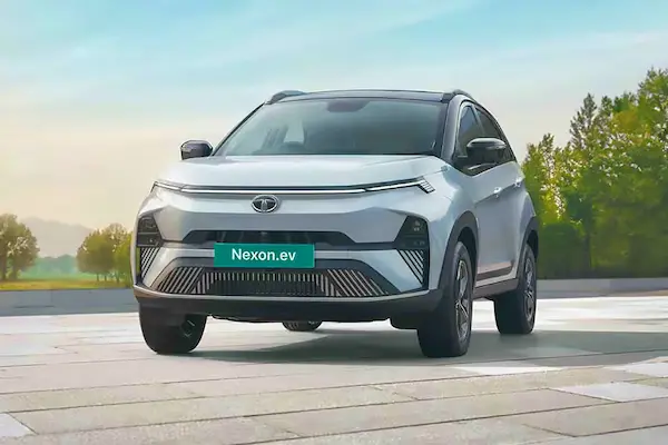 Best 10 Fuel-Efficient Cars for Daily Commute